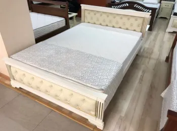 Двуспальная кровать  «Виченца с кожзамом»